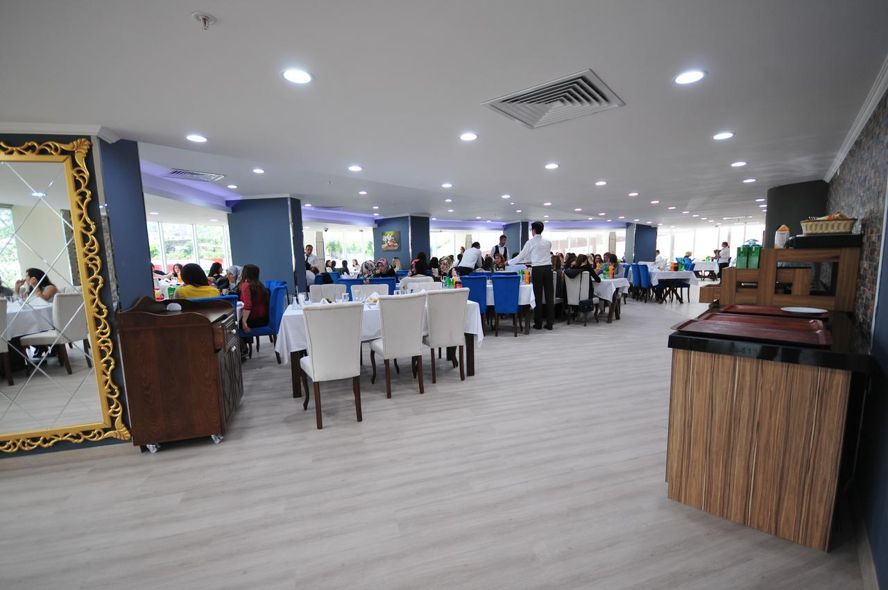 Grand Artvin Hotel ภายนอก รูปภาพ