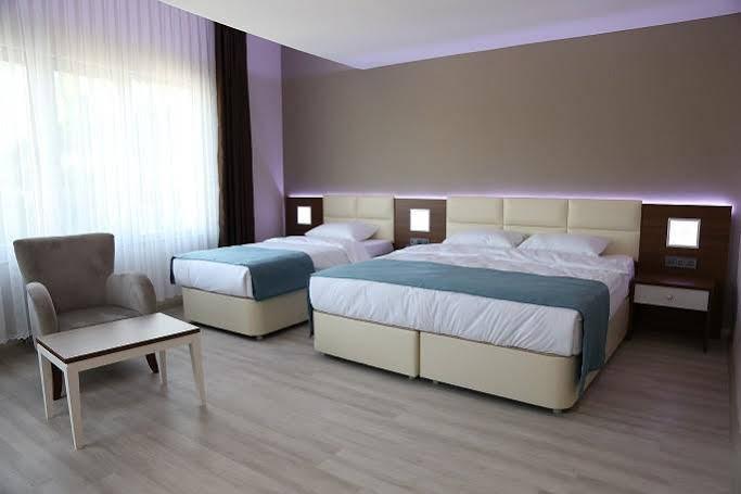 Grand Artvin Hotel ภายนอก รูปภาพ